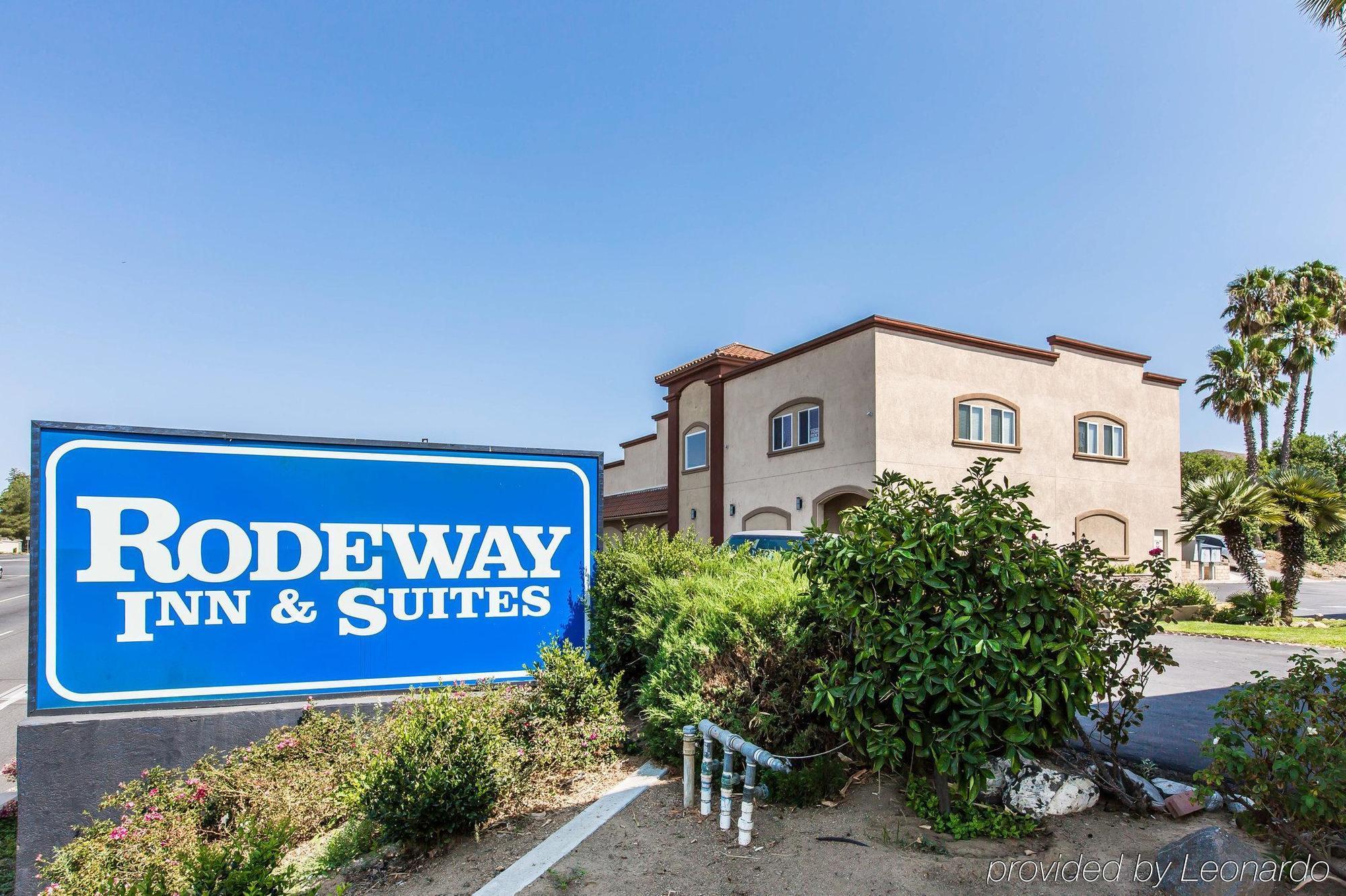 Rodeway Inn & Suites Canyon Lake-Menifee West Exterior foto